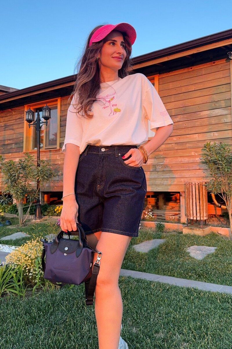 BARDAK BASKILI OVERSIZE TİŞÖRT - Clothing Palette