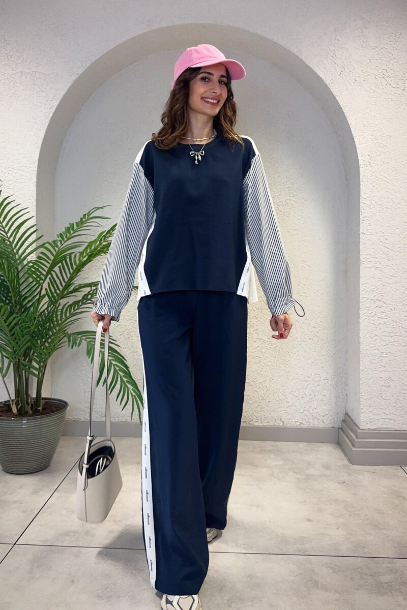 KOLLARI ÇİZGİLİ MODAL SWEATSHIRT - Clothing Palette