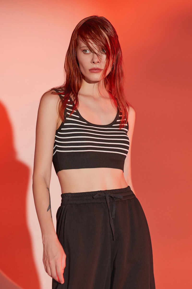 ÖRME ÇİZGİLİ CROP - Clothing Palette