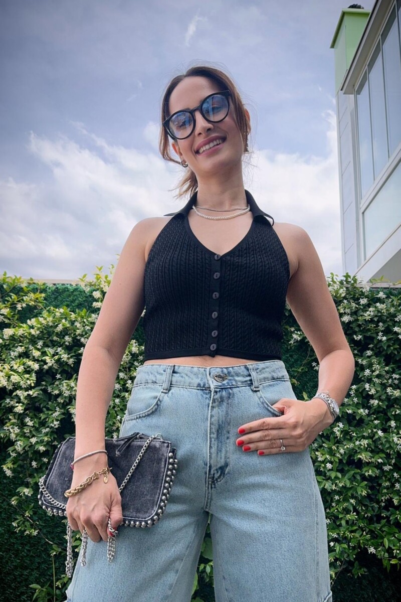 SAÇ ÖRGÜ CROP BLUZ SIYAH